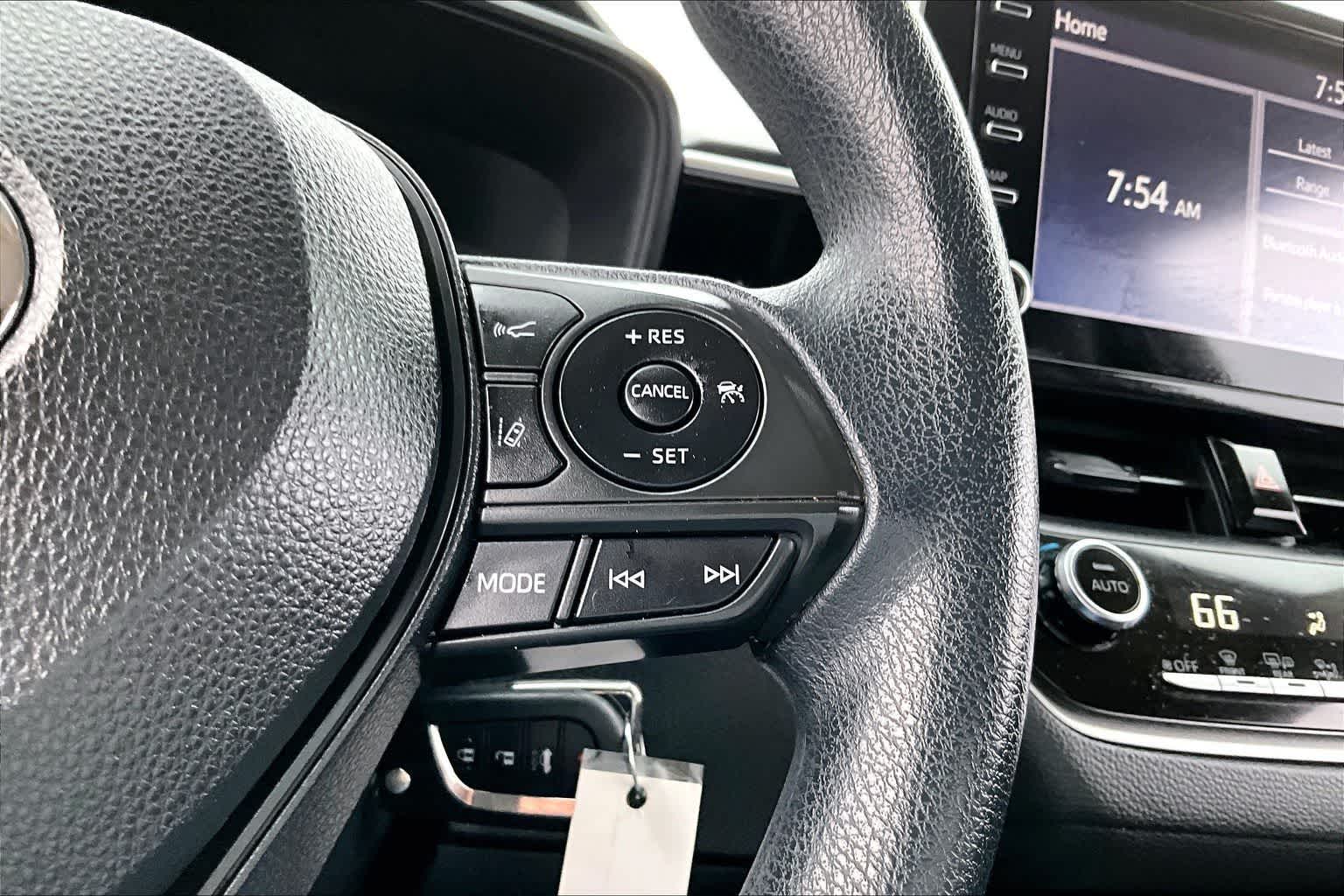 Thumbnail: 2020 Toyota Corolla - 18