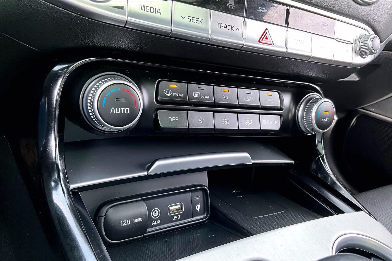 Thumbnail: 2021 Kia Stinger - 21