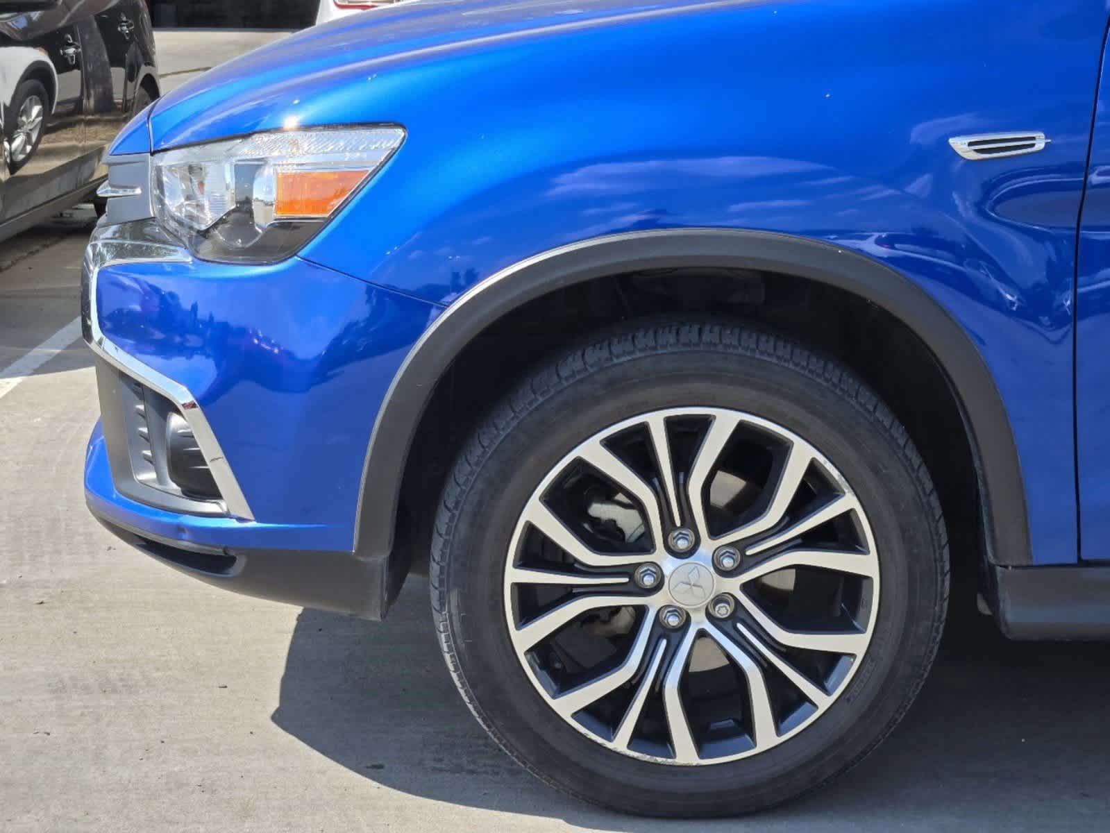 Thumbnail: 2019 Mitsubishi Outlander Sport - 8