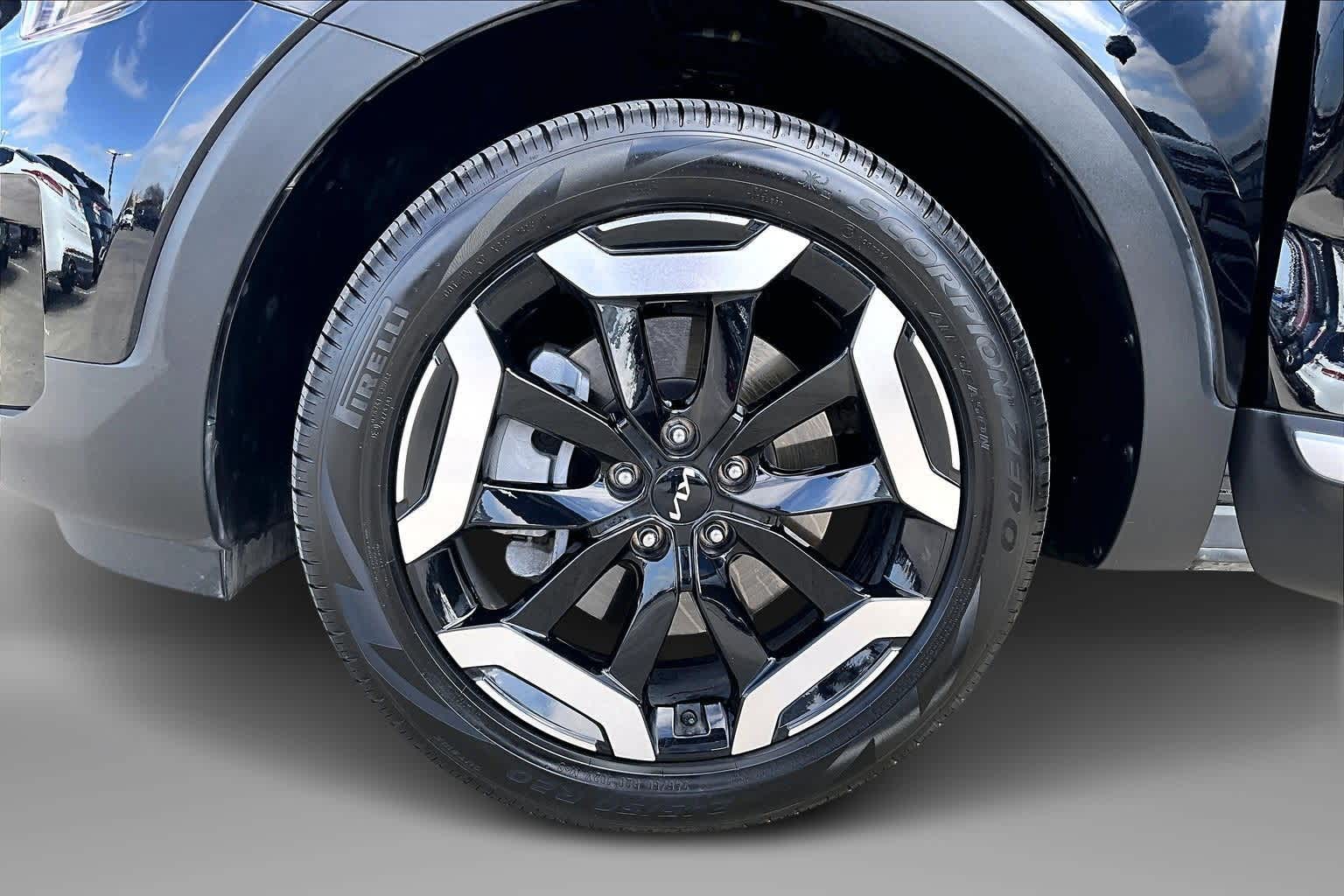 Thumbnail: 2024 Kia Telluride - 8