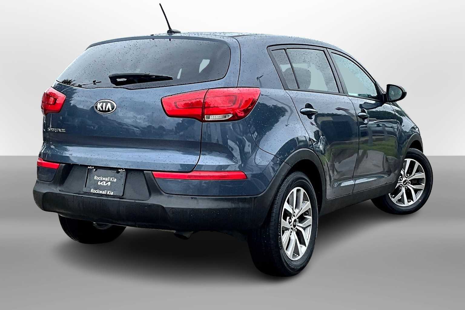 Thumbnail: 2016 Kia Sportage - 2