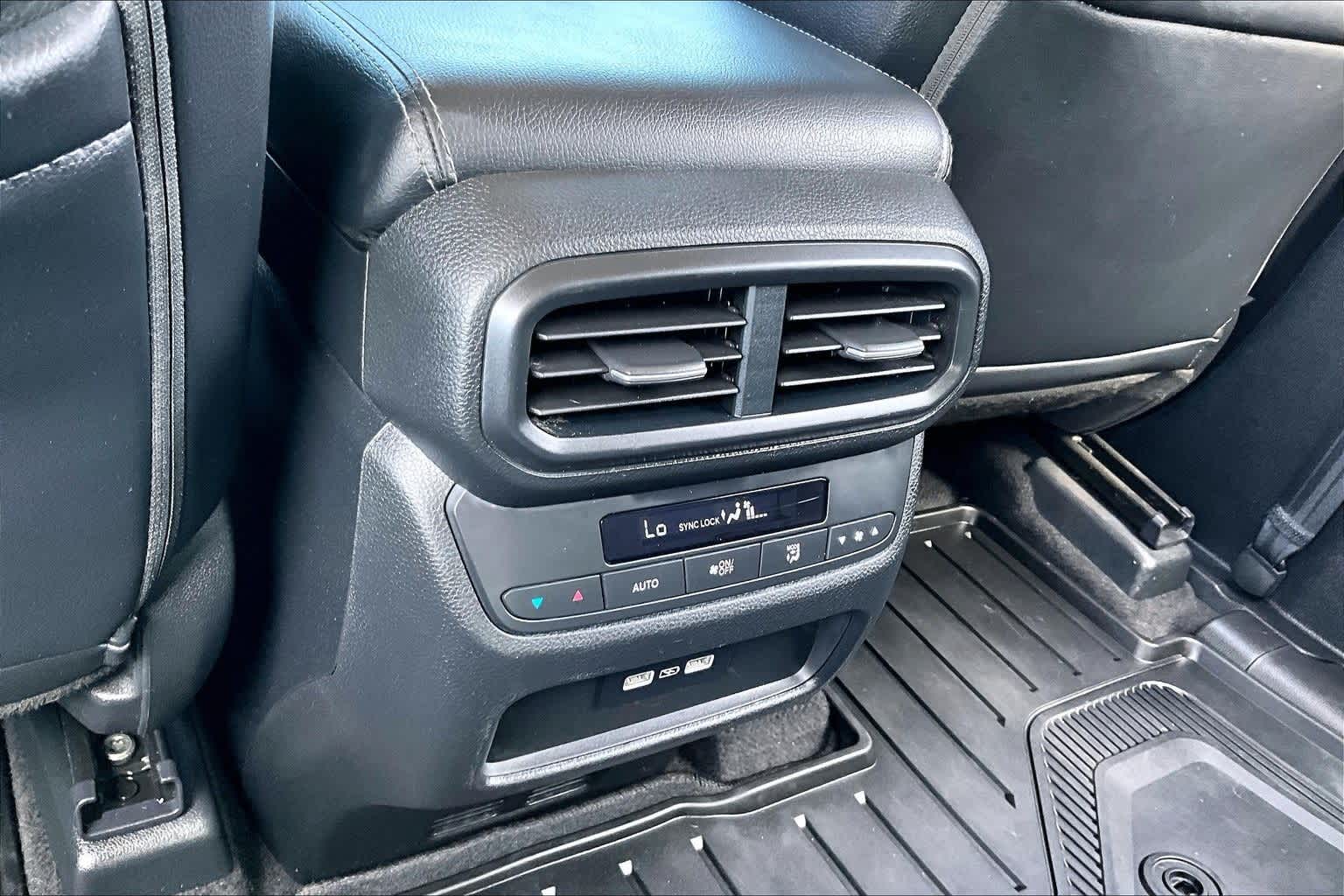 Thumbnail: 2023 Honda Pilot - 23