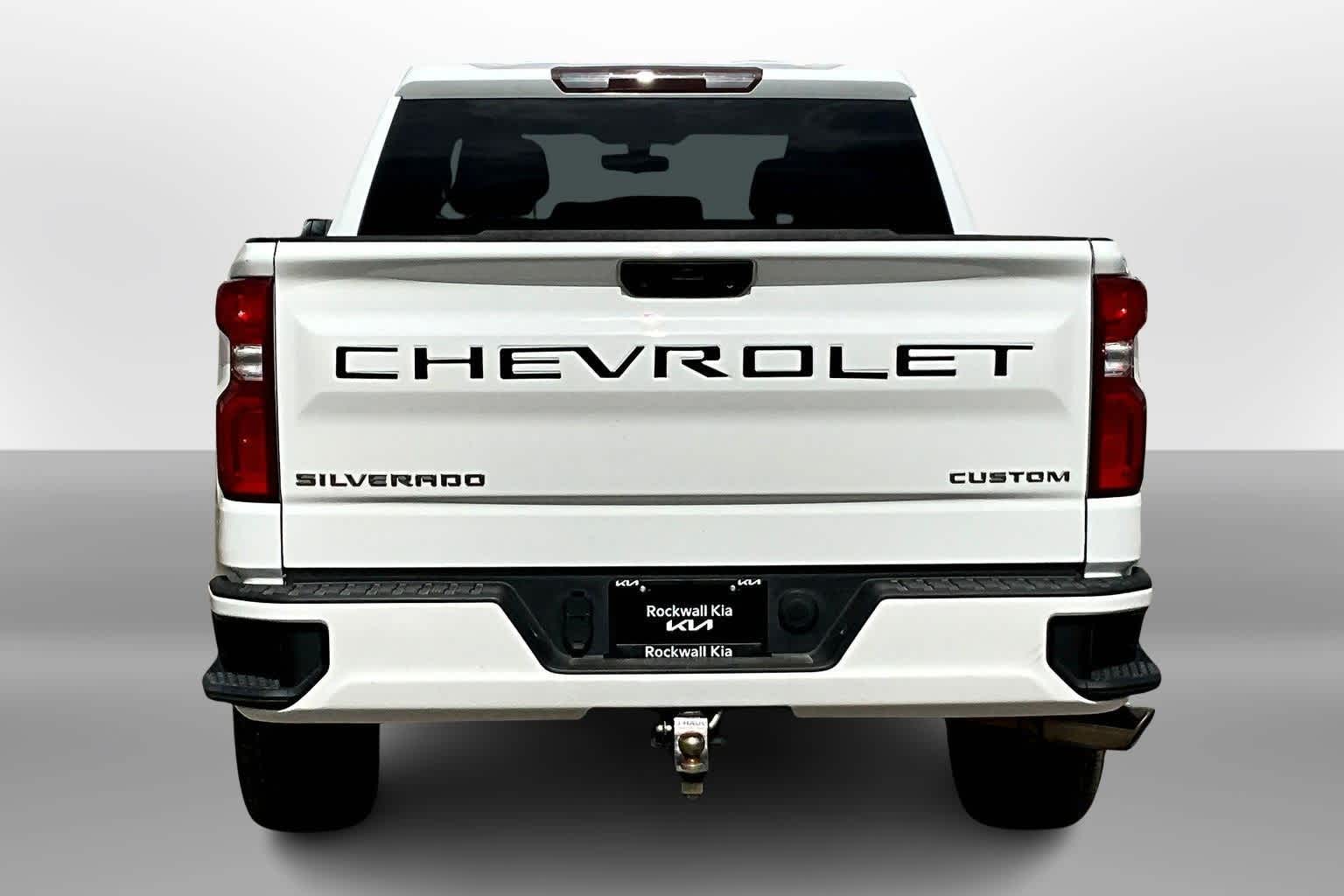2019 Chevrolet Silverado 1500 Custom photo 4