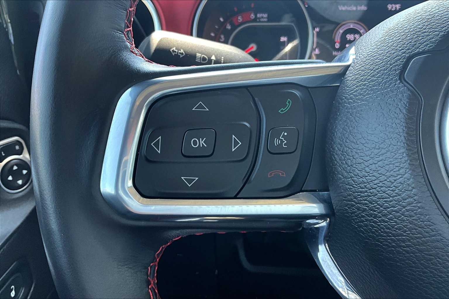 Thumbnail: 2022 Jeep Gladiator - 19
