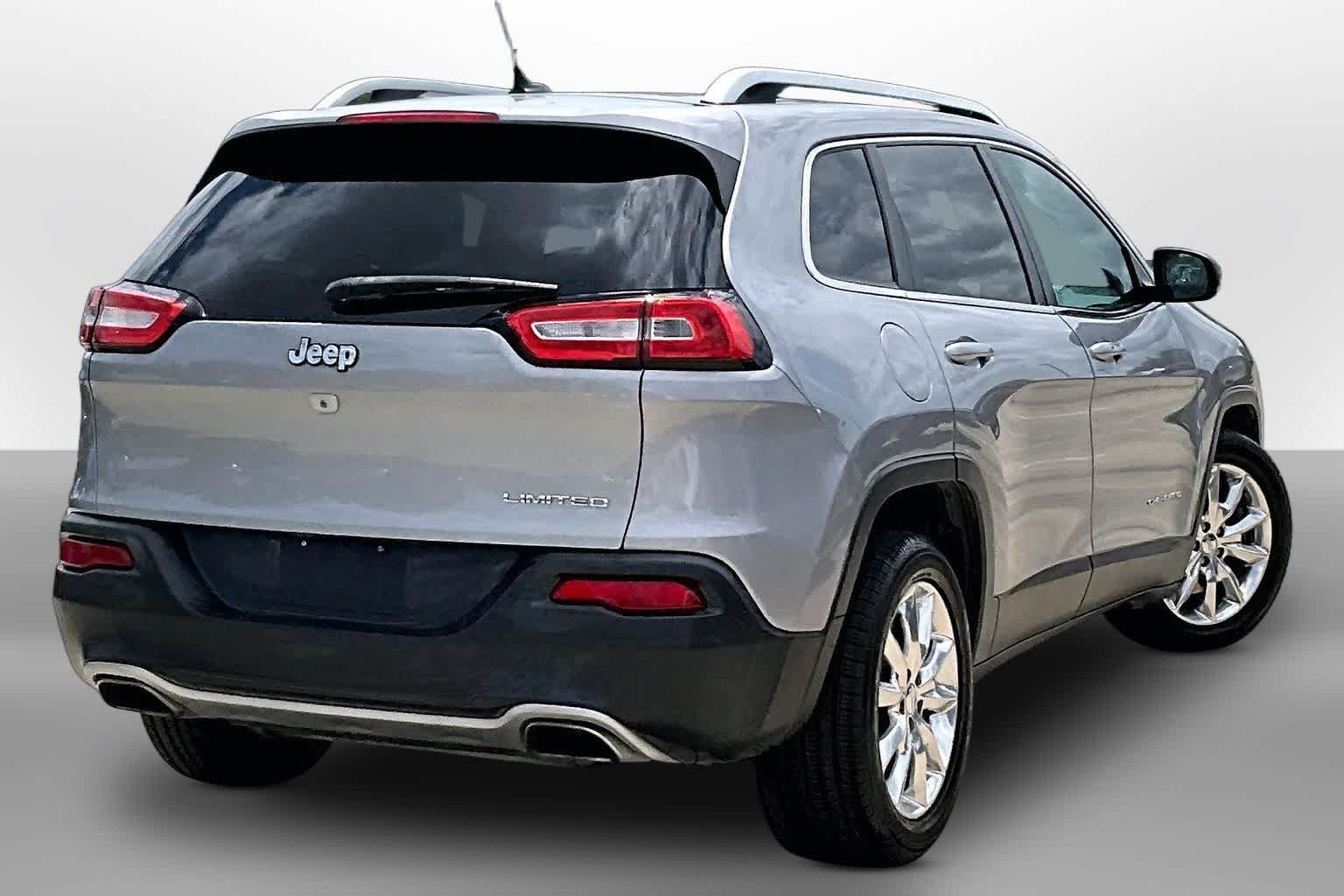 Used 2015 Jeep Cherokee Limited with VIN 1C4PJLDS1FW535580 for sale in Rockwall, TX
