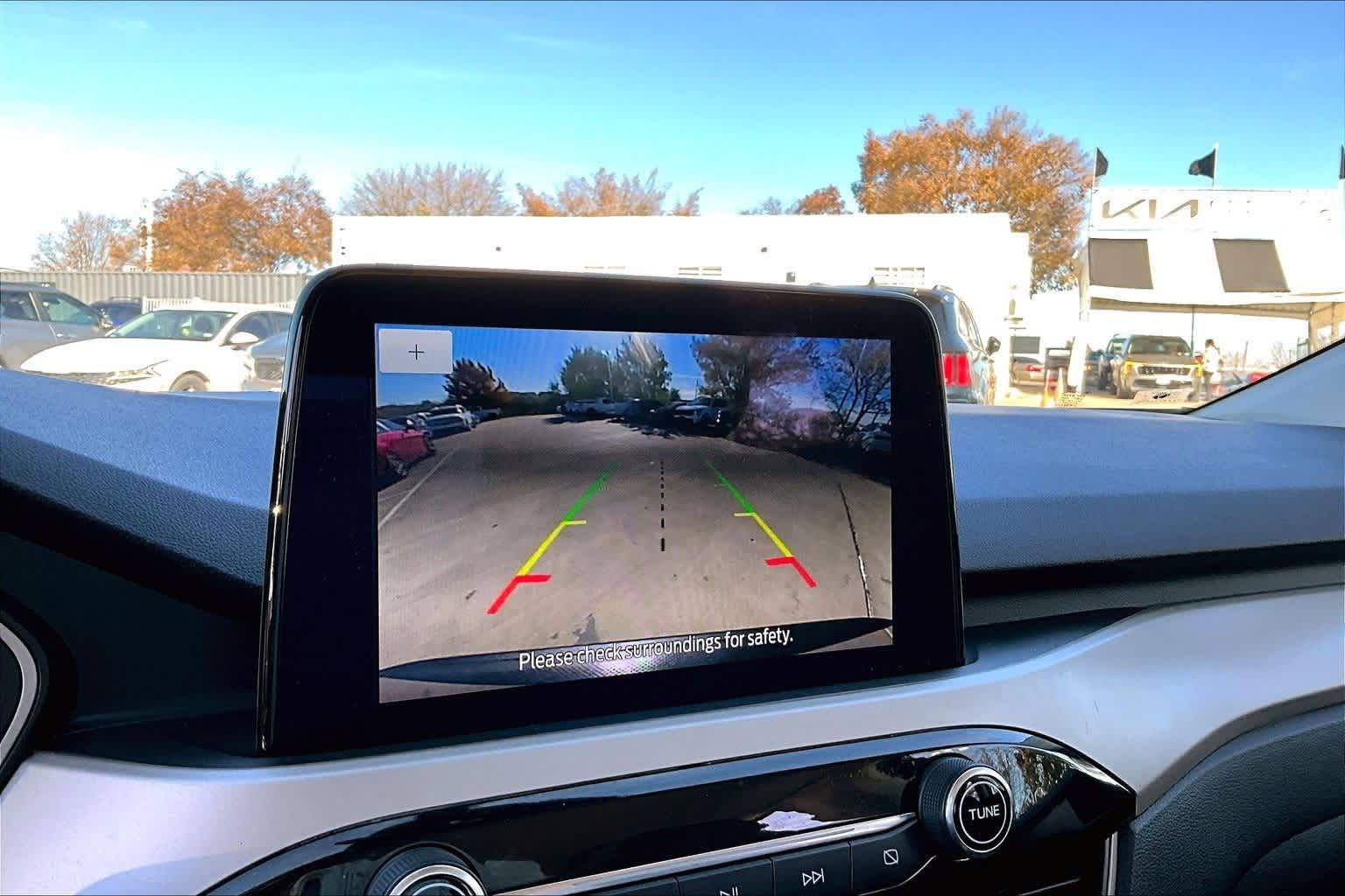 Thumbnail: 2022 Ford Escape - 21