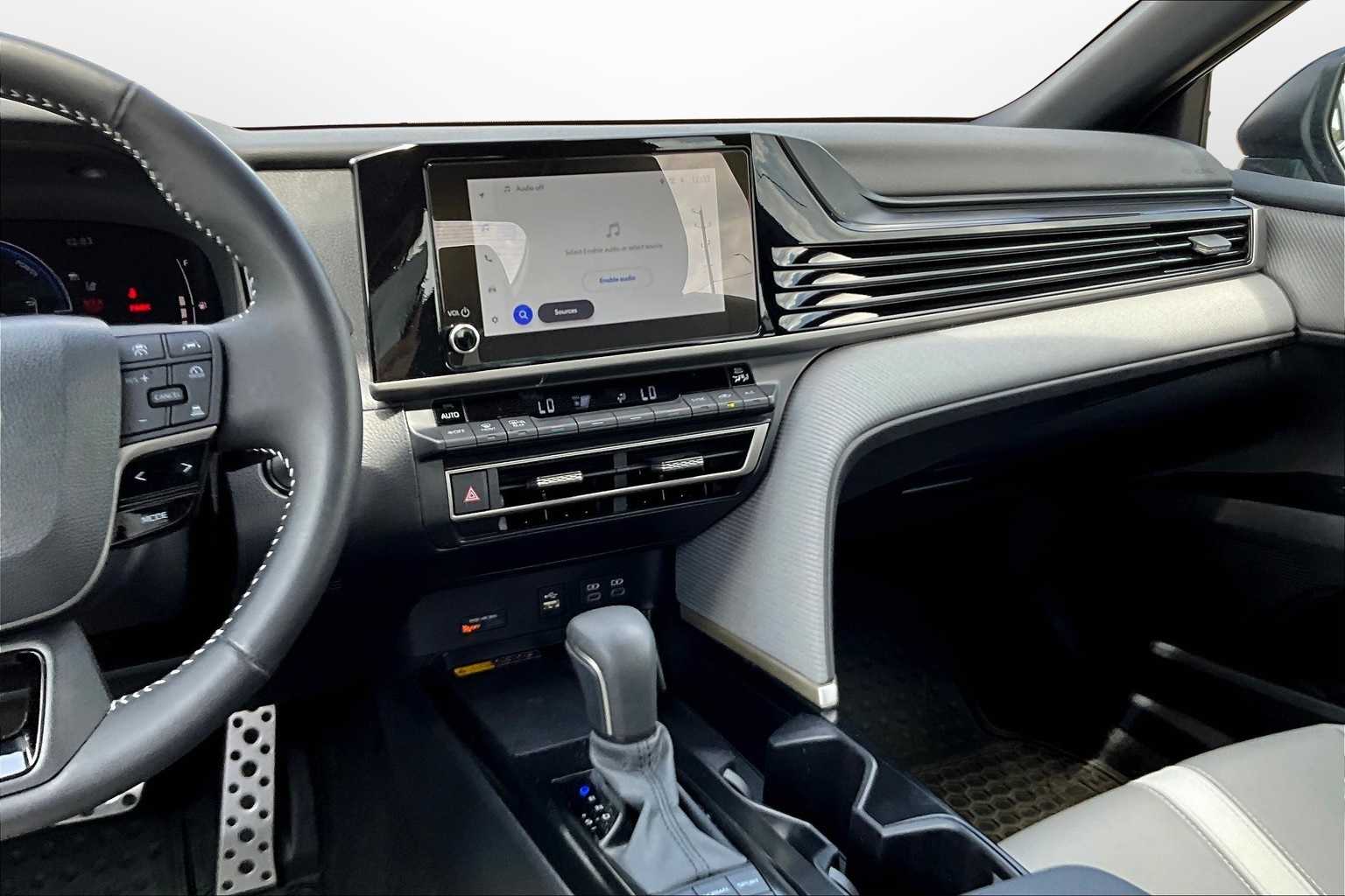 Thumbnail: 2025 Toyota Camry - 6
