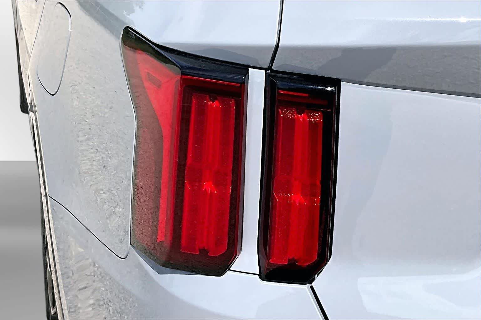 Thumbnail: 2022 Kia Sorento - 26