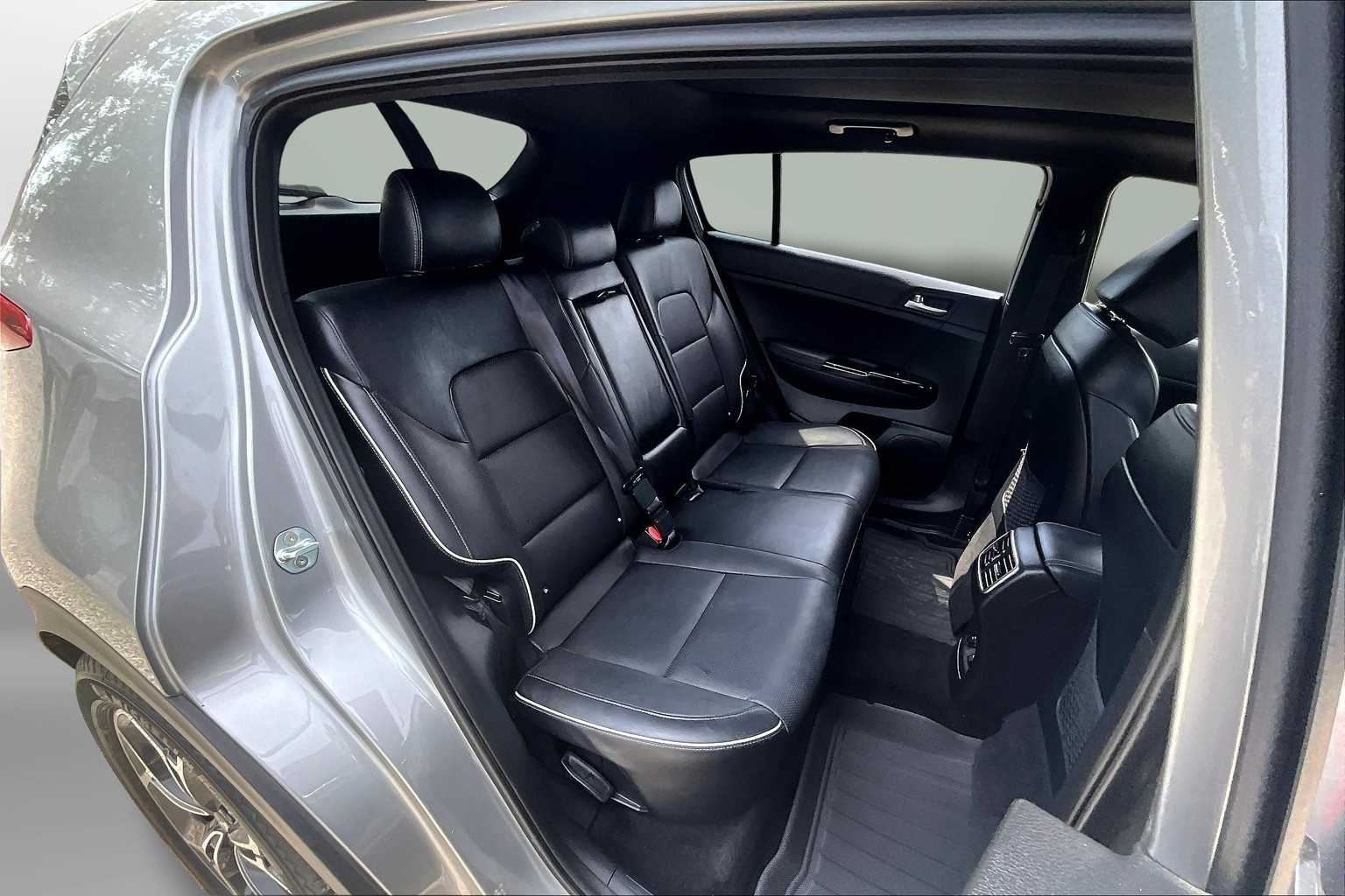 Thumbnail: 2020 Kia Sportage - 28