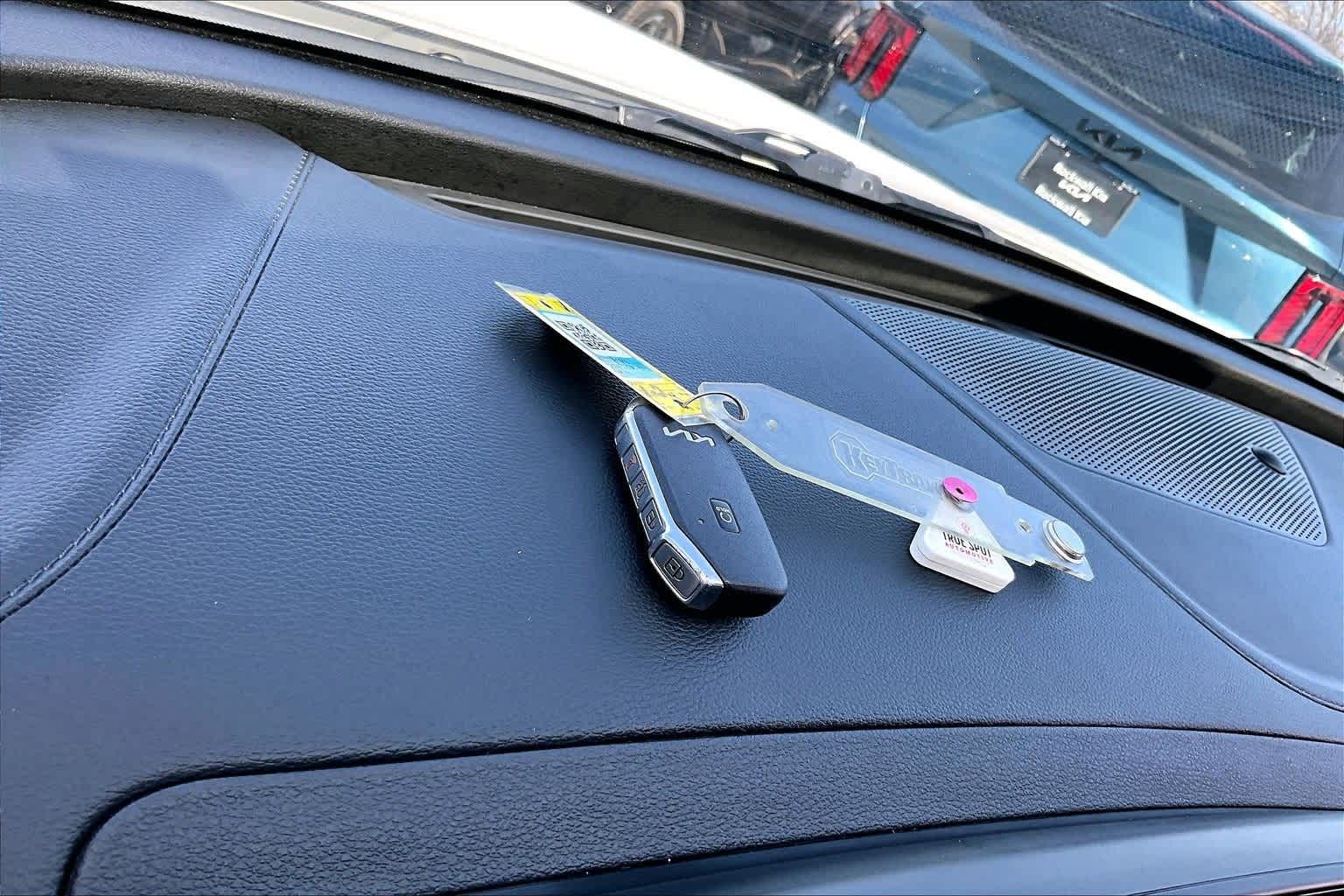 Thumbnail: 2024 Kia Sportage - 9