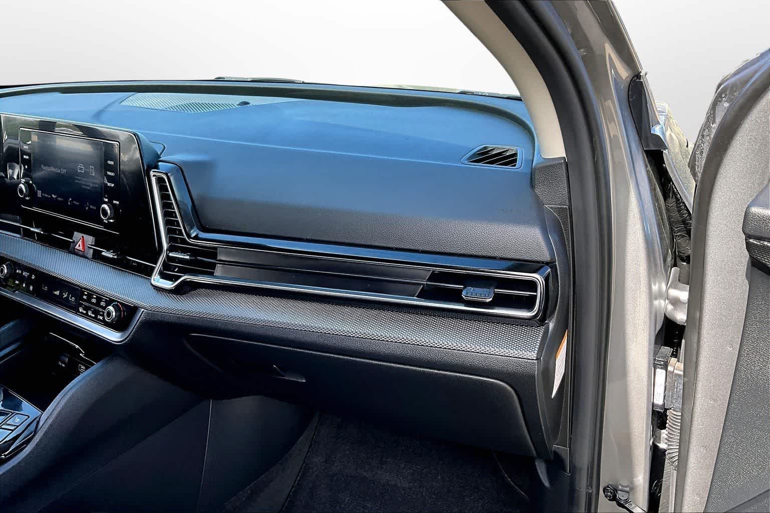 Thumbnail: 2024 Kia Sportage - 15