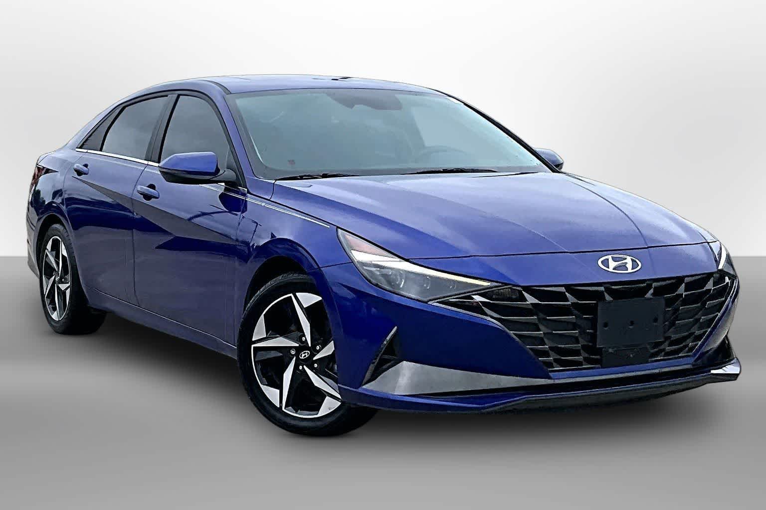 Thumbnail: 2023 Hyundai Elantra - 9