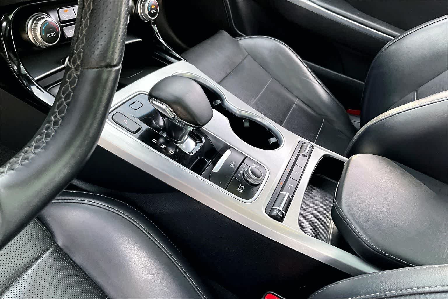 Thumbnail: 2021 Kia Stinger - 13