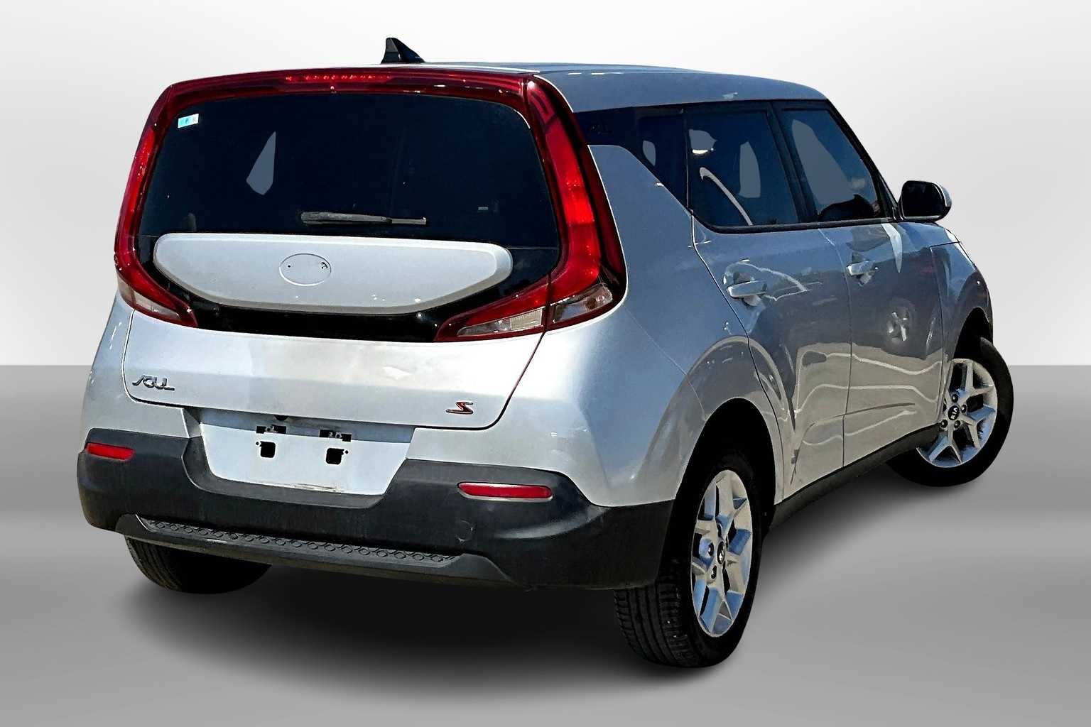 Thumbnail: 2020 Kia Soul - 2