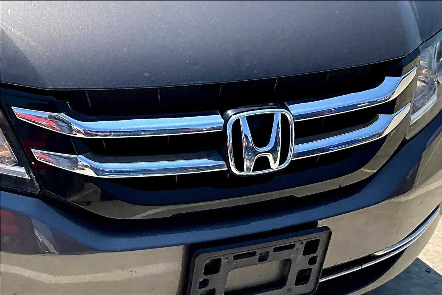 Thumbnail: 2016 Honda Odyssey - 30