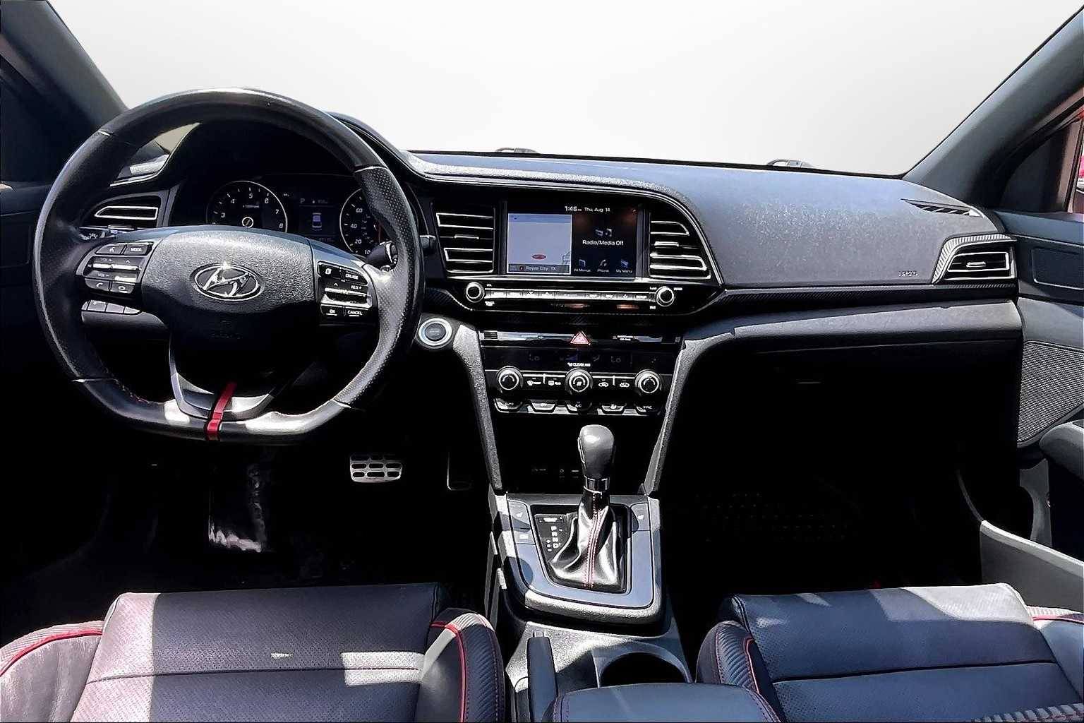 Thumbnail: 2019 Hyundai Elantra - 14