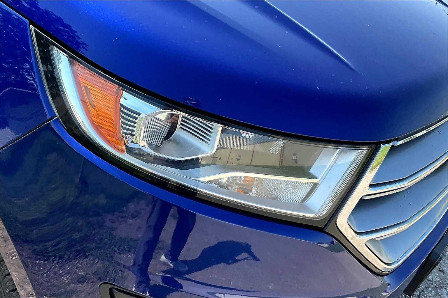 Thumbnail: 2015 Ford Edge - 28