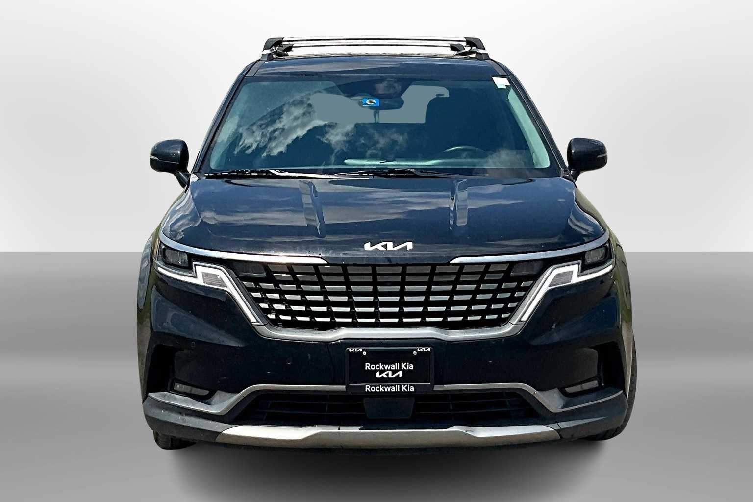 Thumbnail: 2024 Kia Carnival - 3