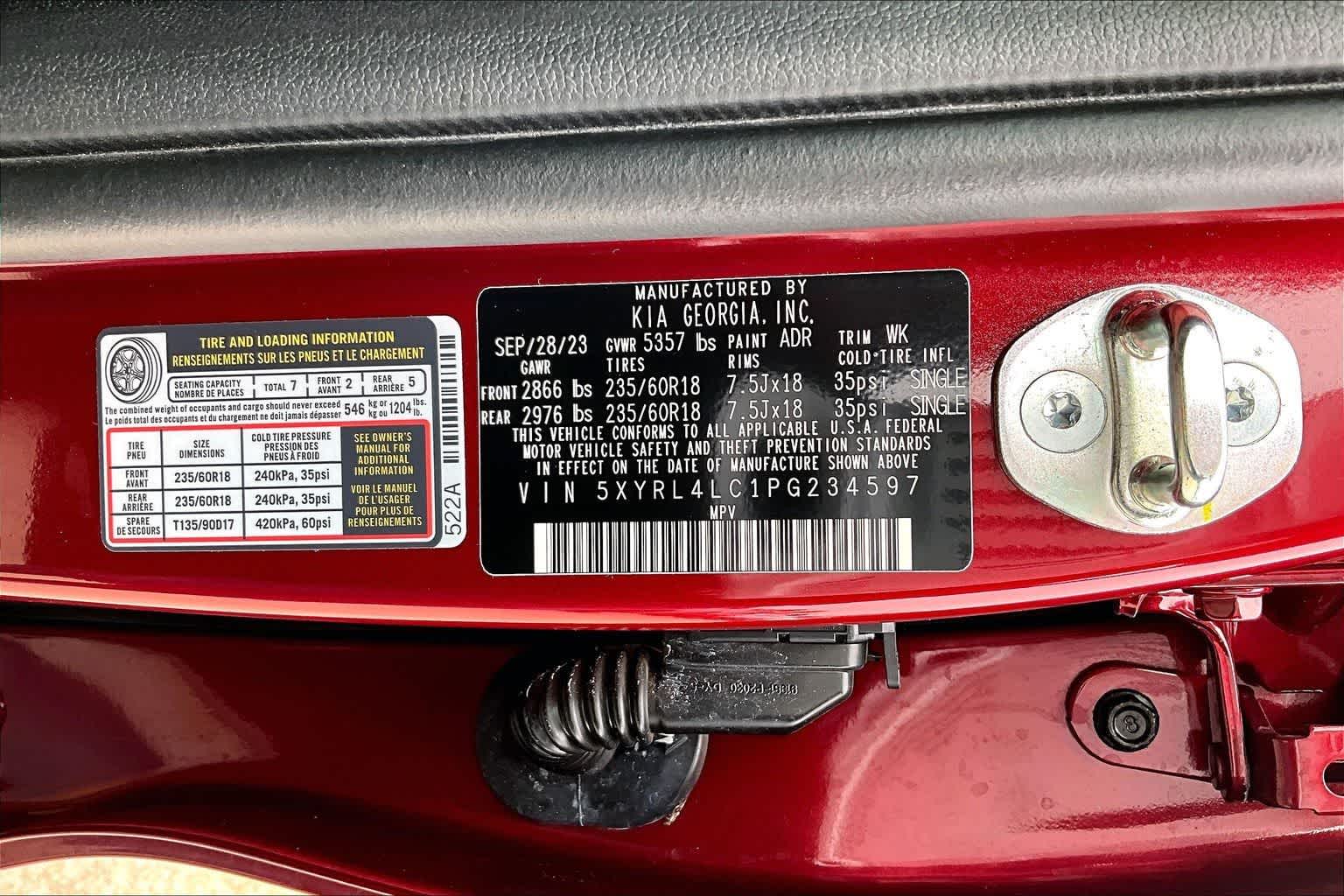 Thumbnail: 2023 Kia Sorento - 28