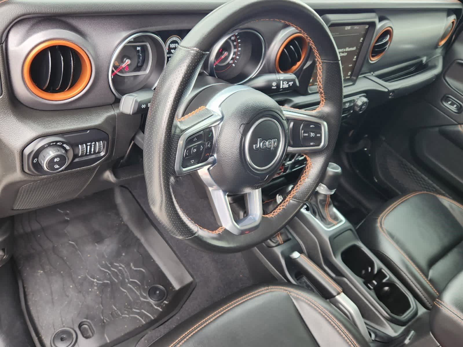 2022 Jeep Gladiator Mojave 2