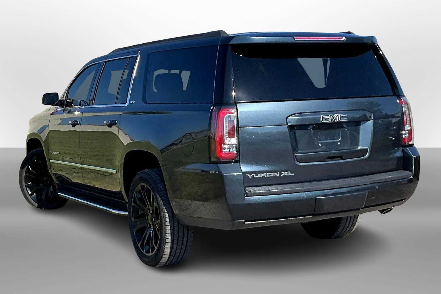 Thumbnail: 2020 GMC Yukon XL - 11