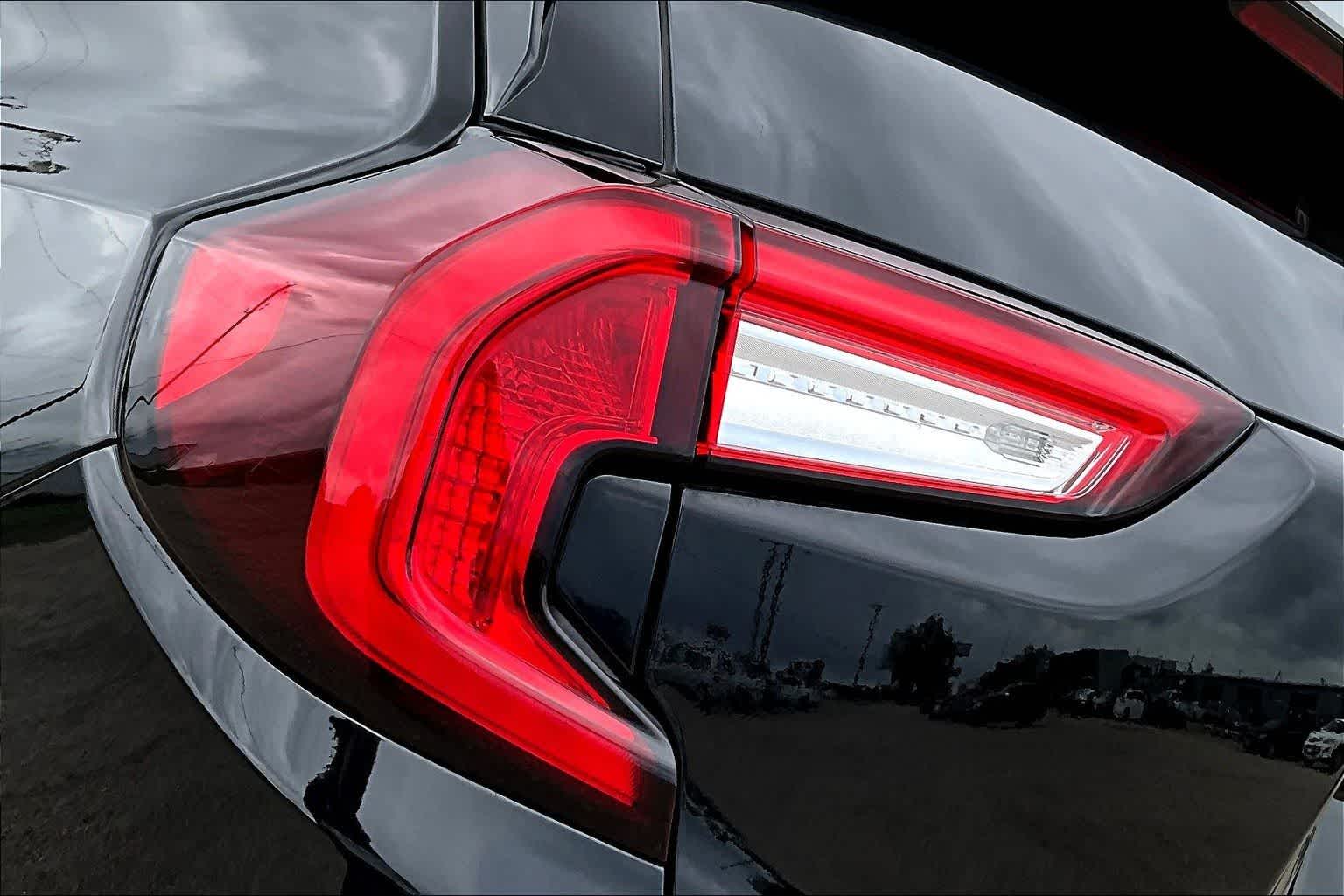 Thumbnail: 2022 GMC Terrain - 27