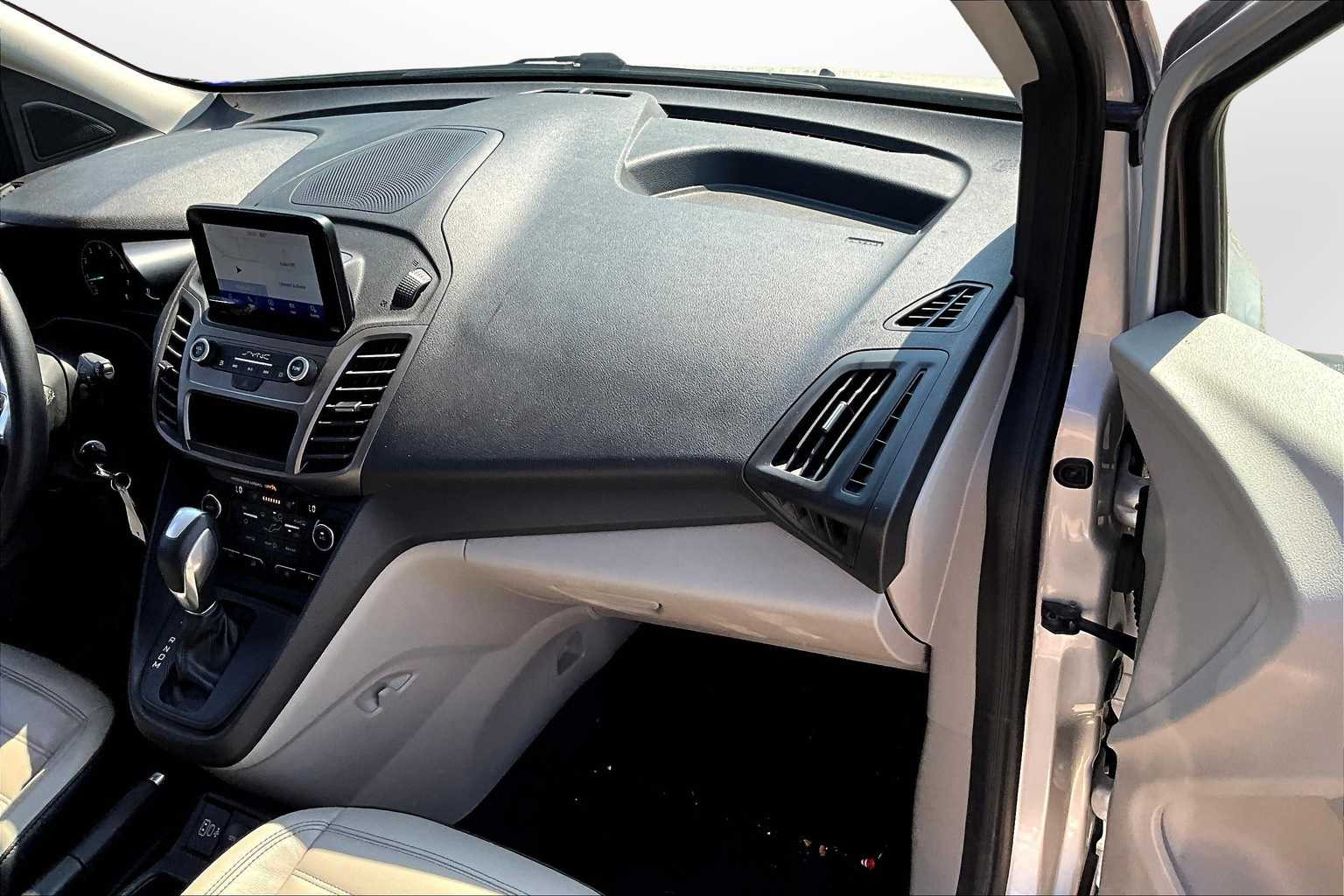 Thumbnail: 2022 Ford Transit Series - 15