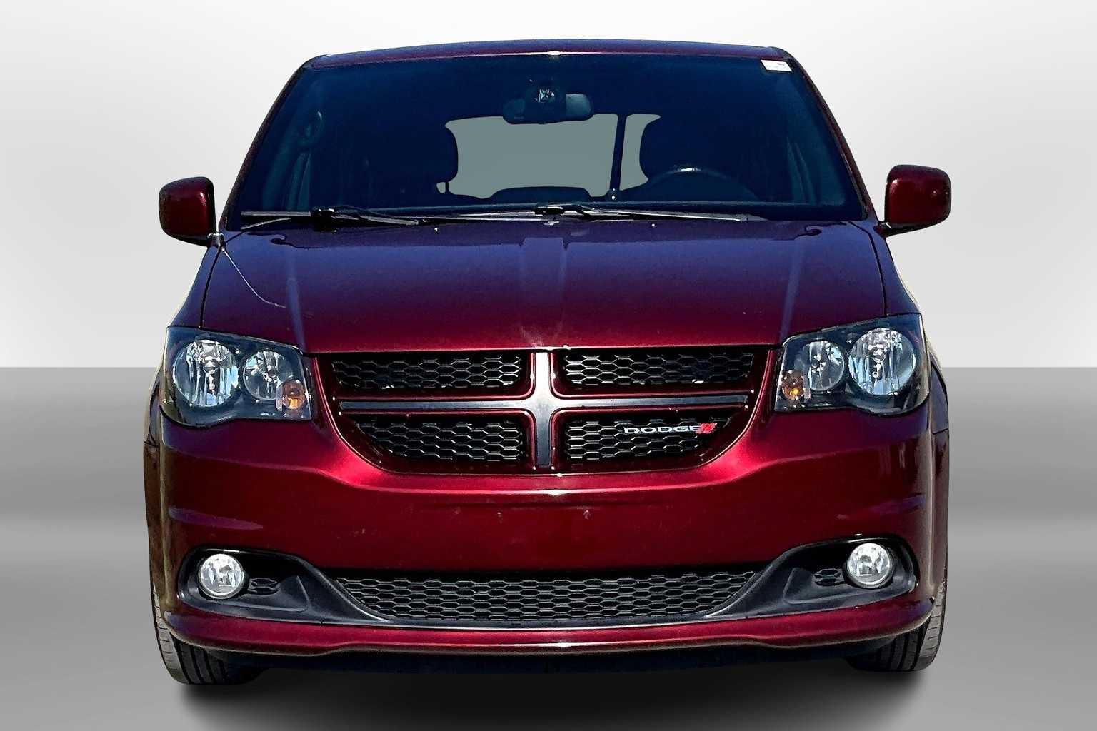 Thumbnail: 2019 Dodge Grand Caravan - 3