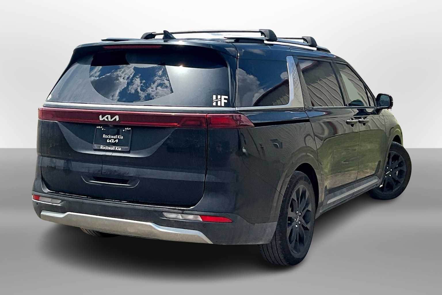 Thumbnail: 2024 Kia Carnival - 2