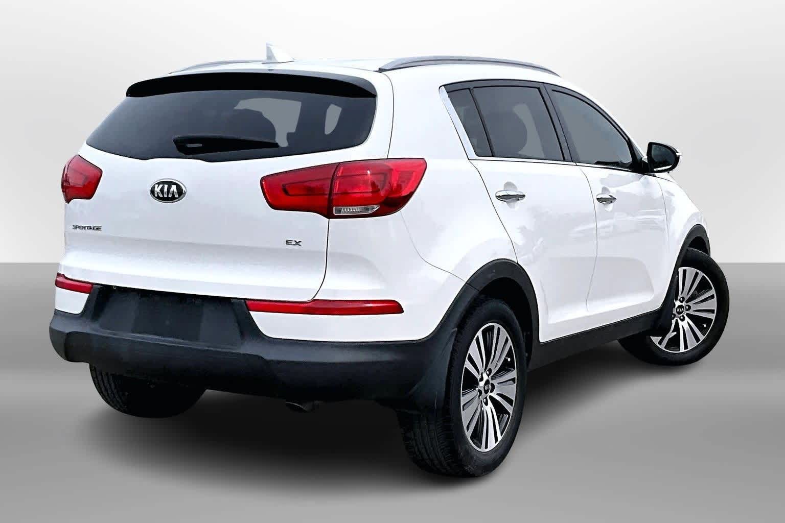 Thumbnail: 2015 Kia Sportage - 2