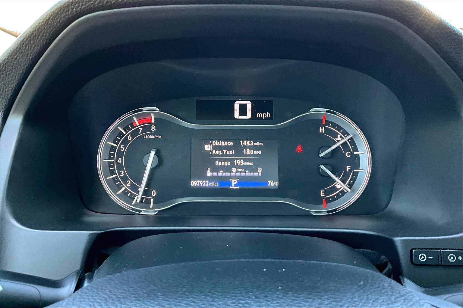 Thumbnail: 2017 Honda Ridgeline - 21