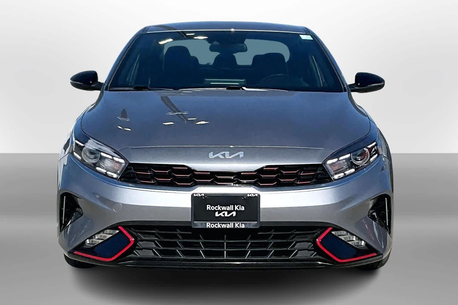 Thumbnail: 2023 Kia Forte - 3