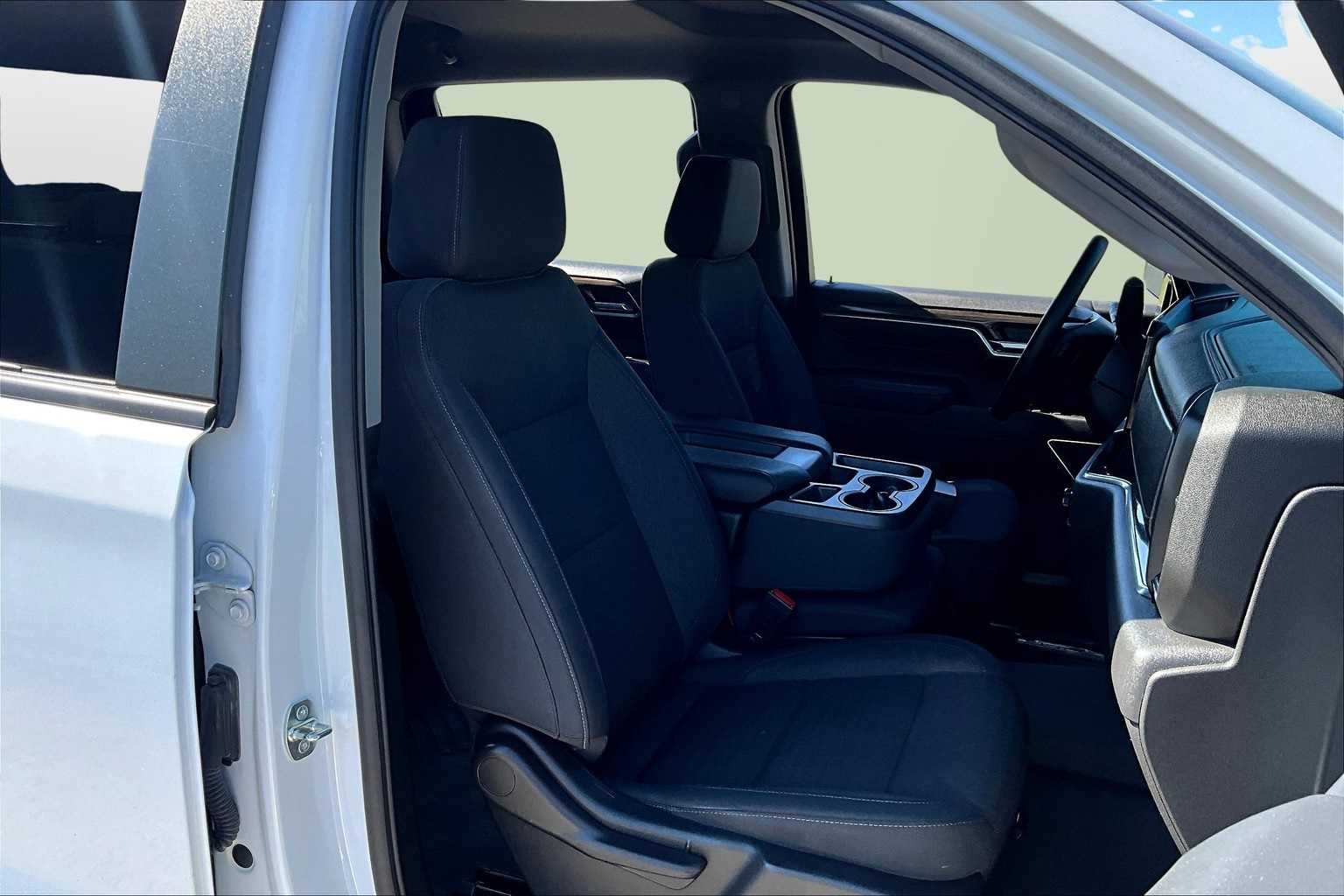 Thumbnail: 2023 Chevrolet Silverado 1500 - 7