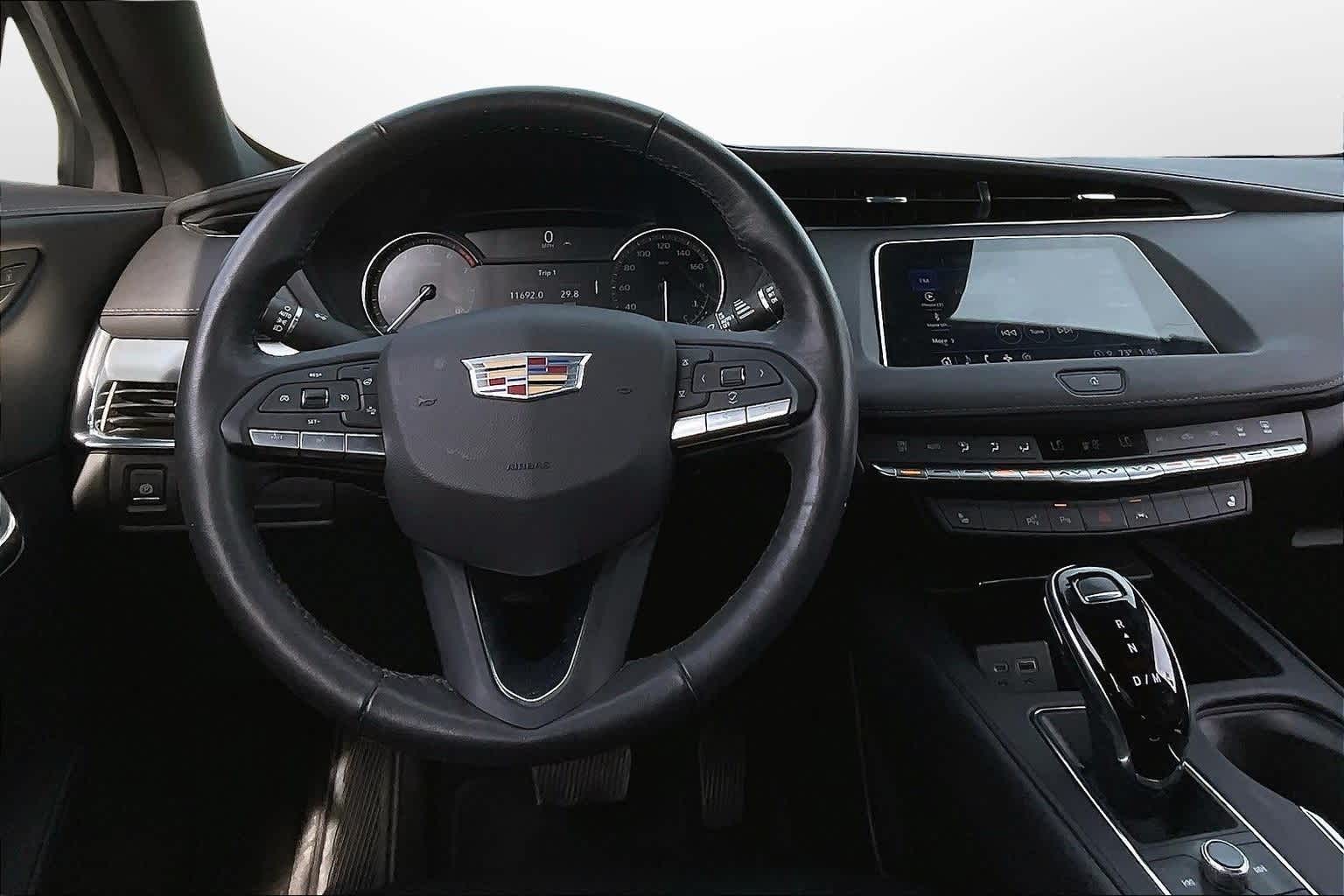 Thumbnail: 2022 Cadillac XT4 - 5