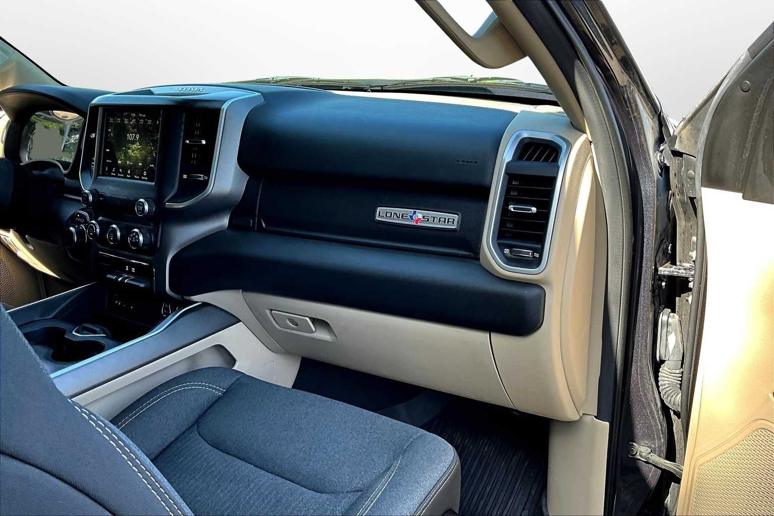 Thumbnail: 2019 RAM 1500 - 13