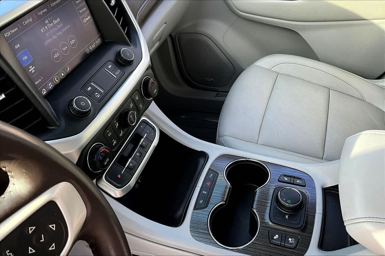 Thumbnail: 2020 GMC Acadia - 12