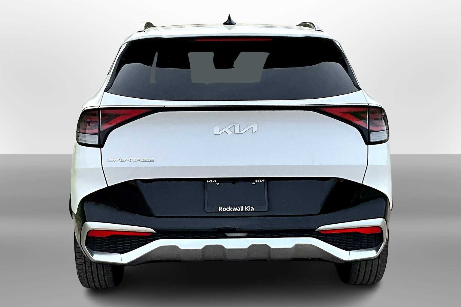 Thumbnail: 2023 Kia Sportage - 4
