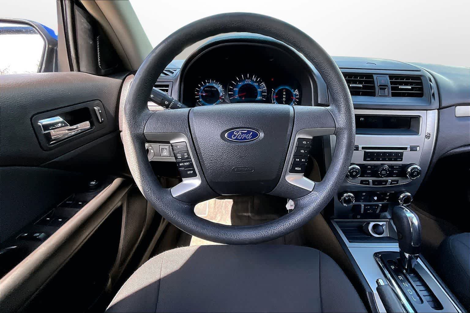 Thumbnail: 2011 Ford Fusion - 5