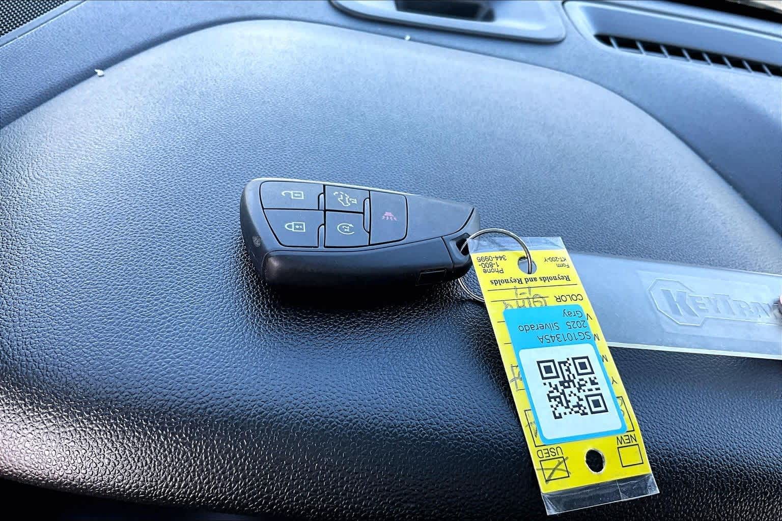 Thumbnail: 2025 Chevrolet Silverado 1500 - 9