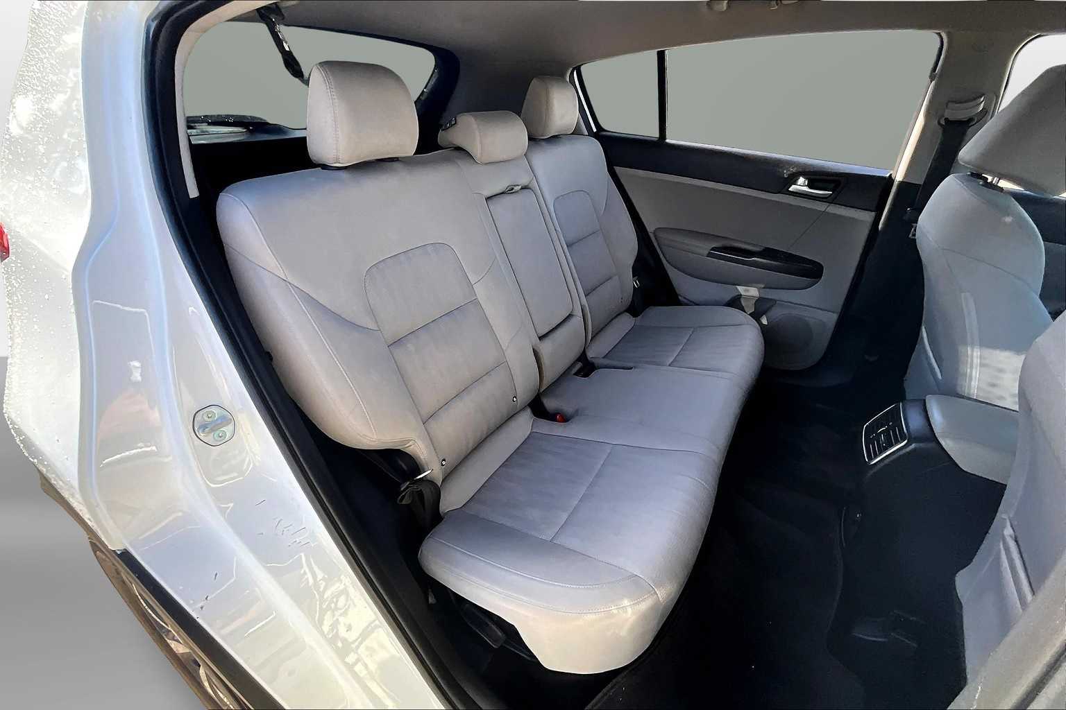 Thumbnail: 2020 Kia Sportage - 27