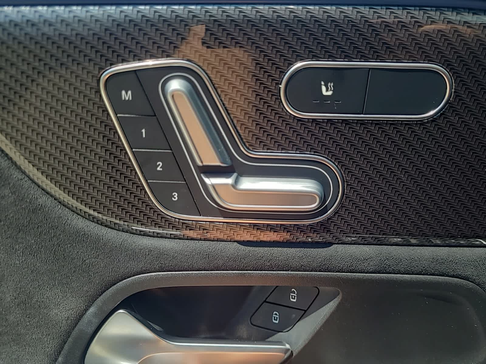 2021 Mercedes-Benz GLB 250 13