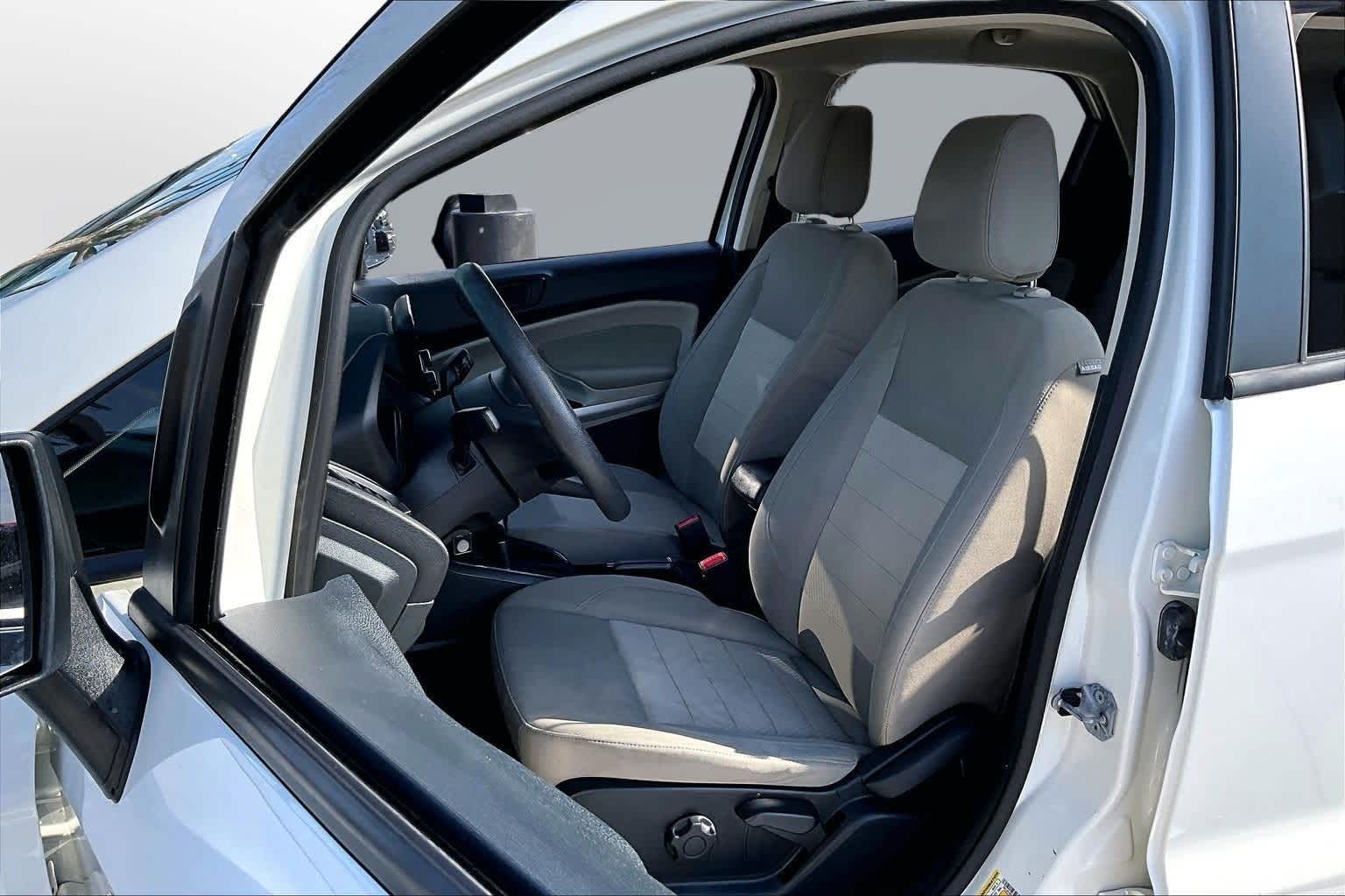 Thumbnail: 2018 Ford EcoSport - 23