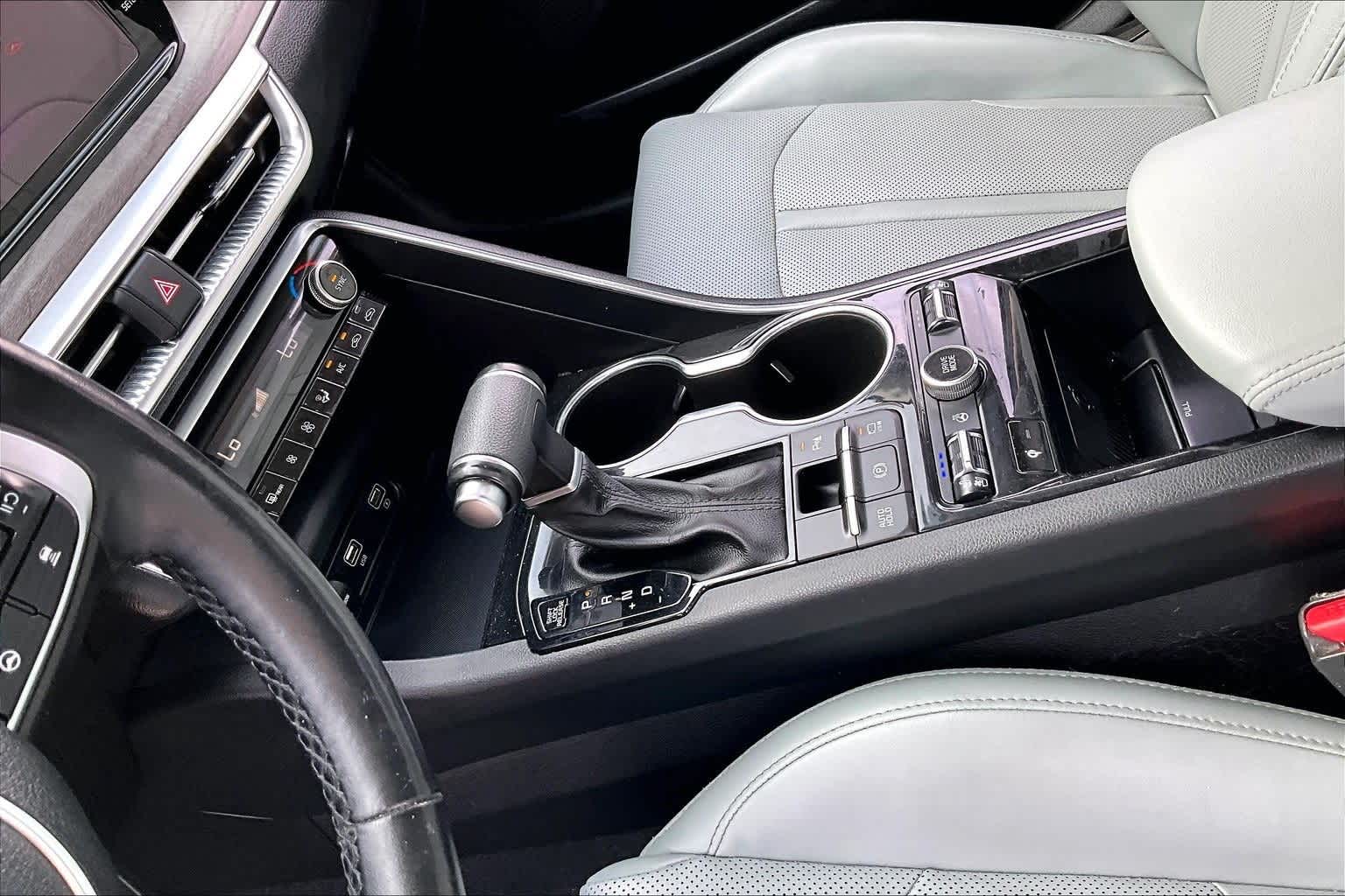 Thumbnail: 2022 Kia K5 - 12