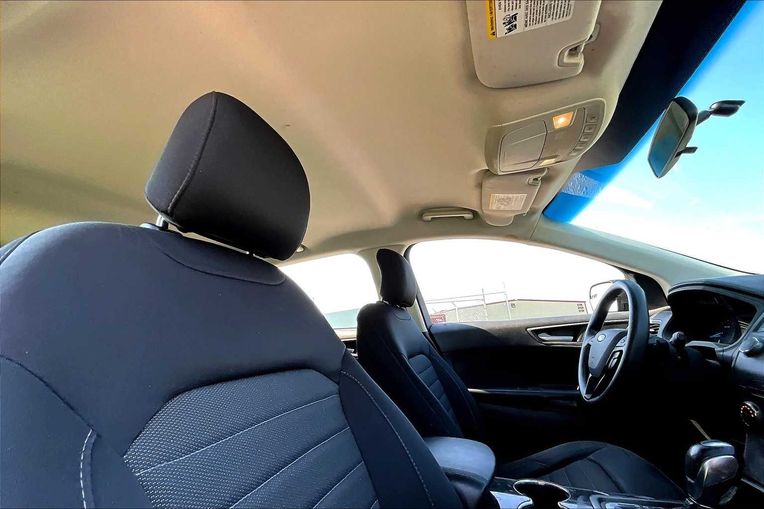 Thumbnail: 2015 Ford Edge - 16