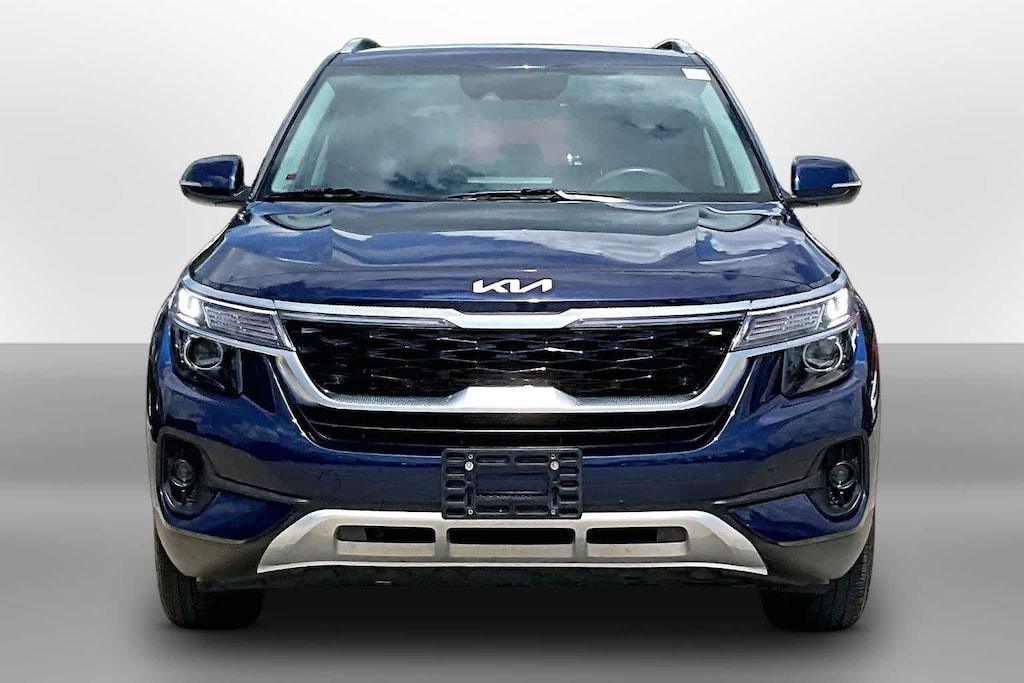 Used 2023 Kia Seltos EX SUV