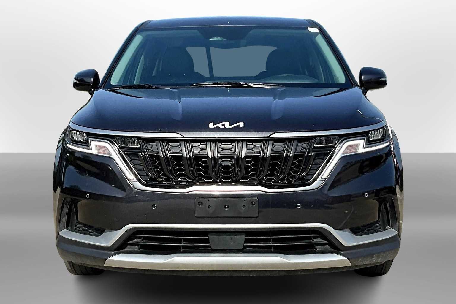 Thumbnail: 2024 Kia Carnival - 3