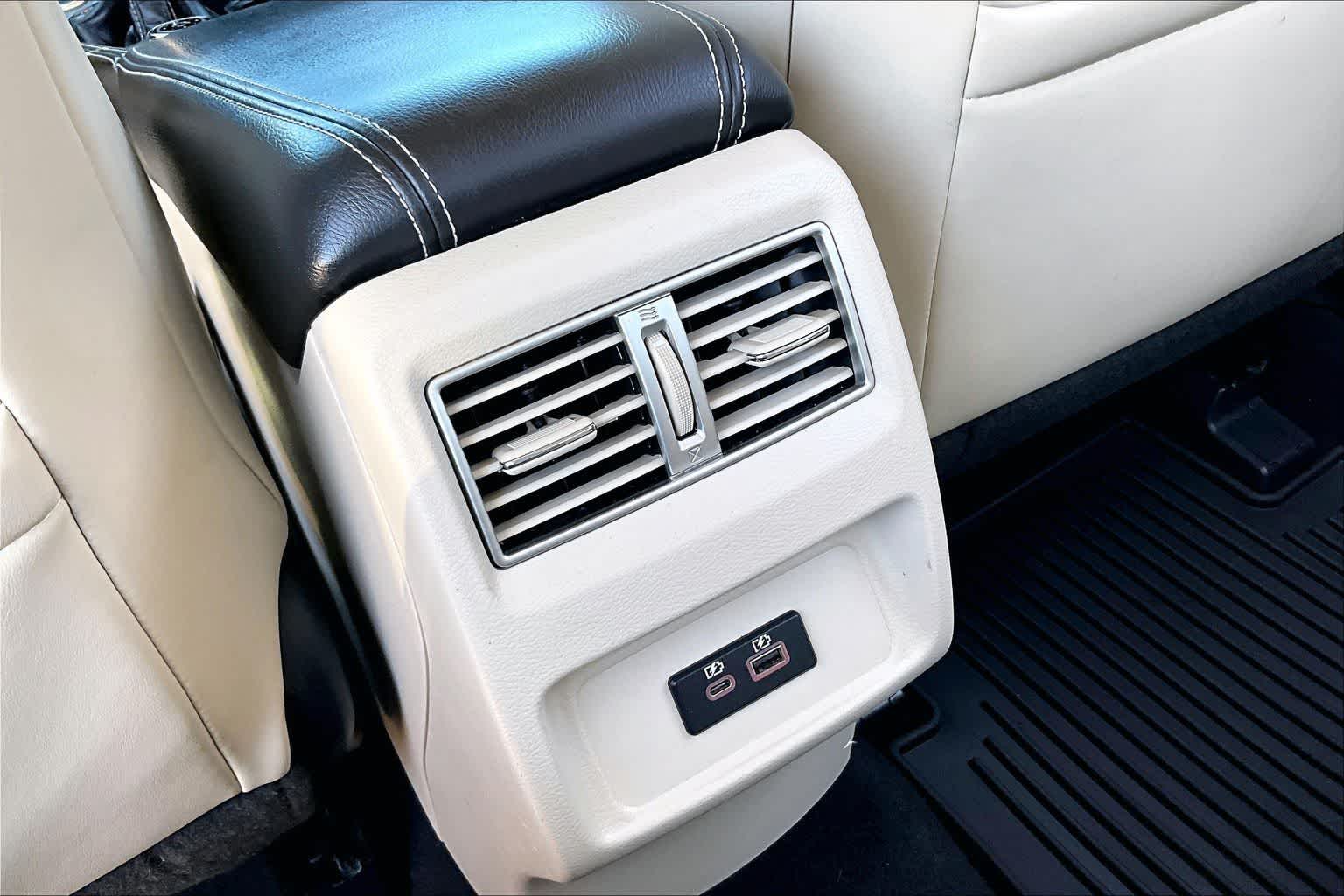 Thumbnail: 2021 Nissan Maxima - 22