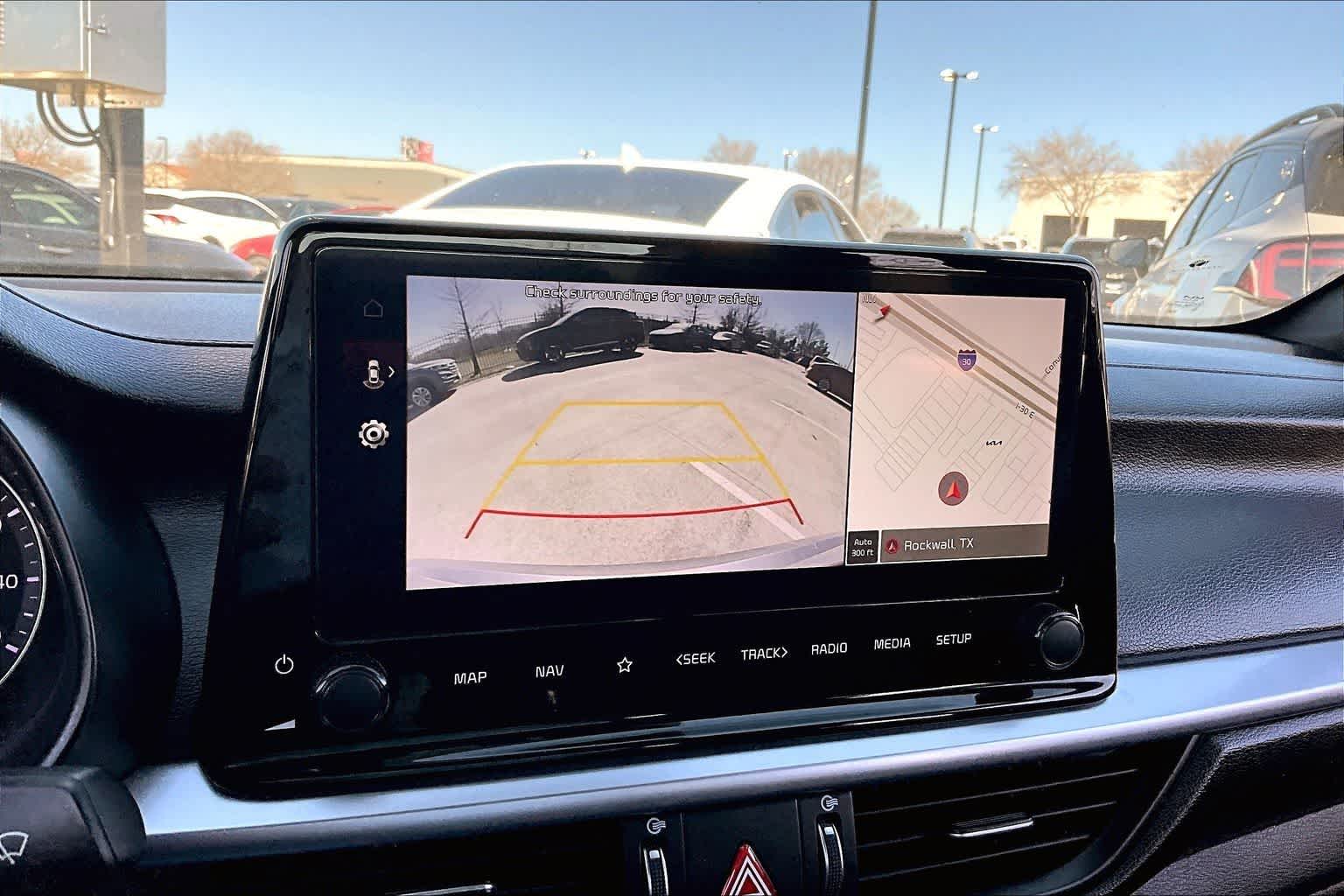 Thumbnail: 2023 Kia Forte - 19