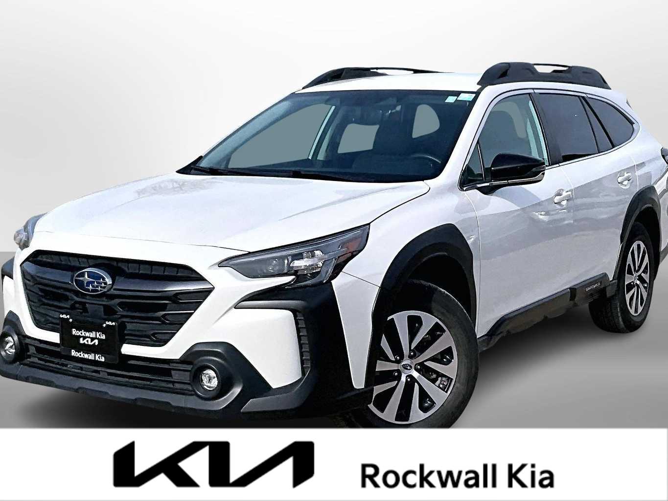 2024 Subaru Outback Premium's photo