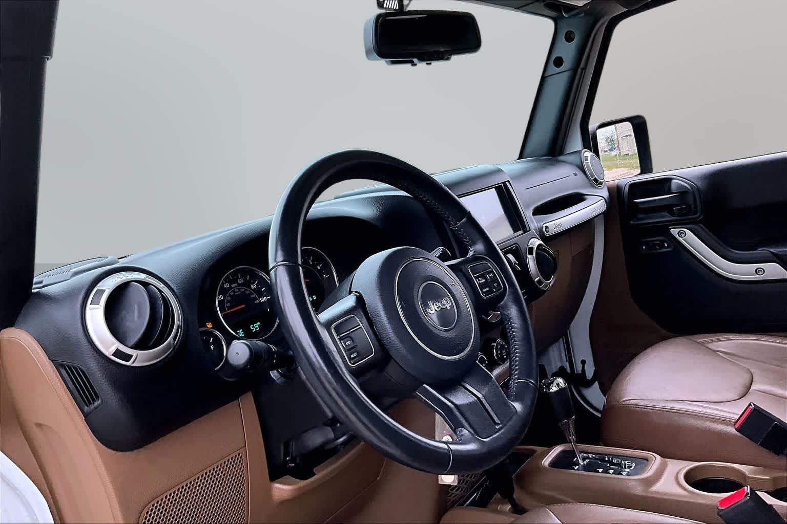 Thumbnail: 2018 Jeep Wrangler - 12